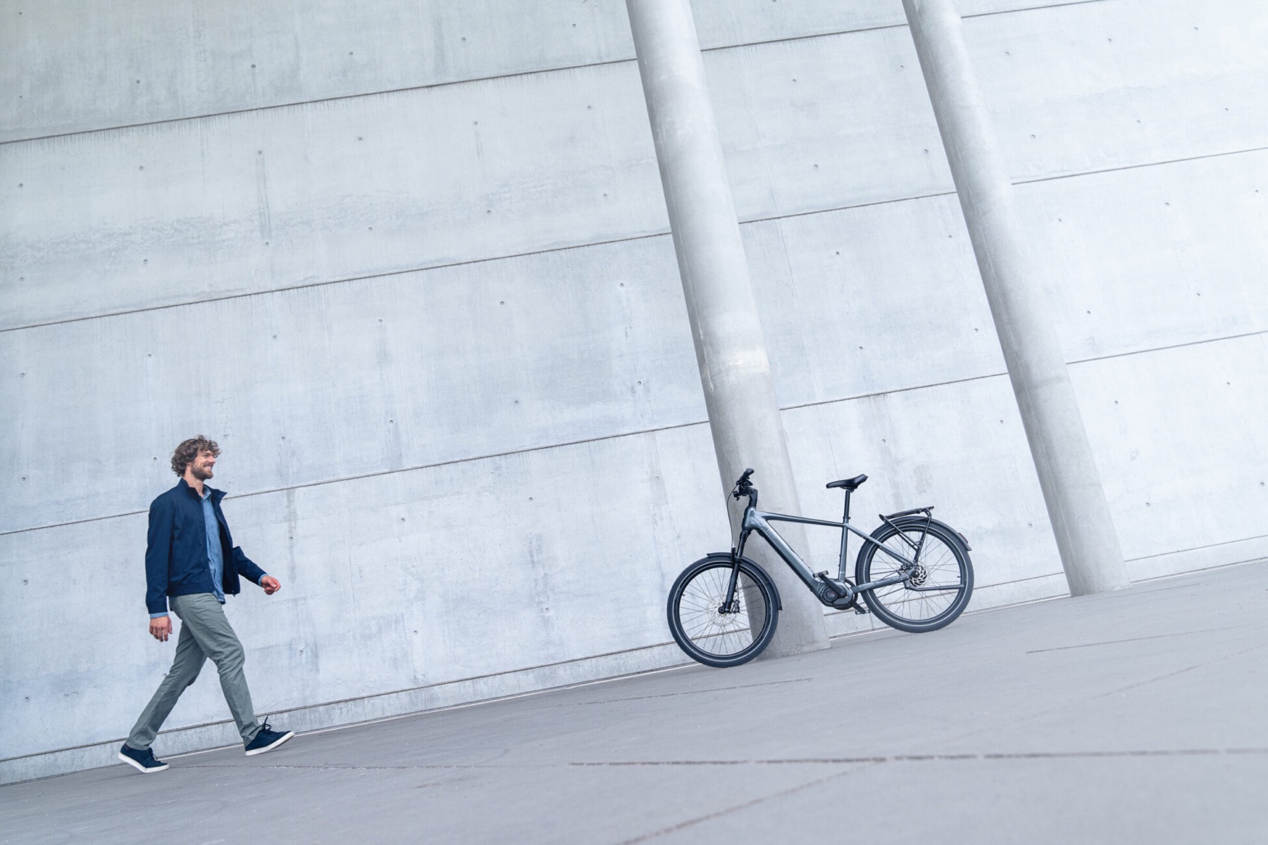 Steppenwolf E-Bike im urbanen Umfeld